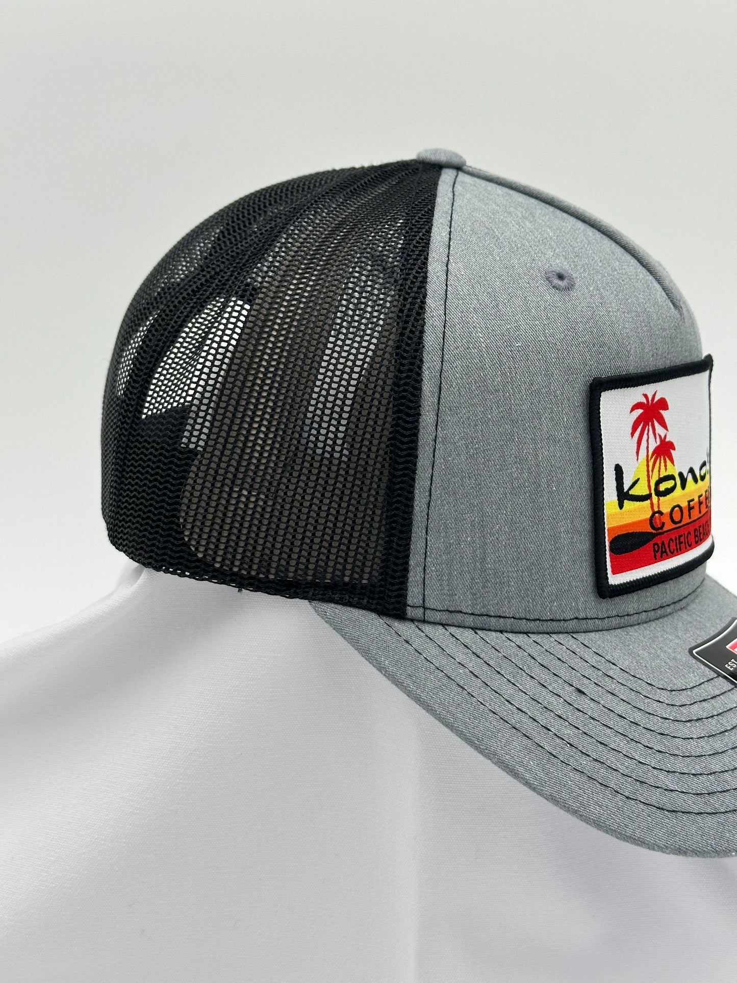 MESH BACK PALM TREES PATCH HAT